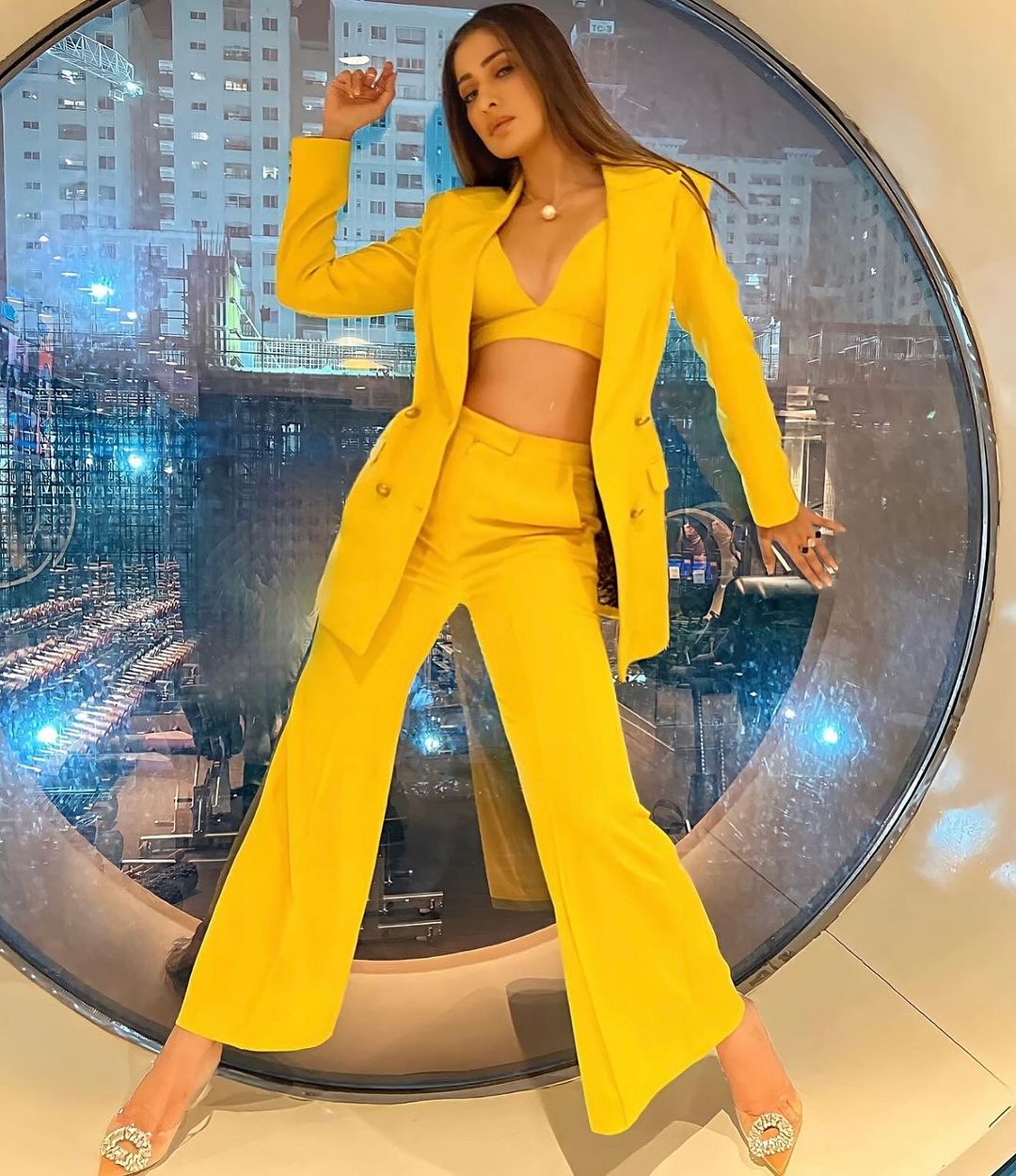 GcjvGzRXoAAAwiD?format=jpg&name=large