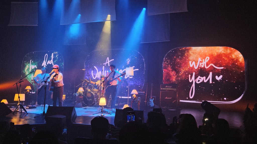 cesscloud11's tweet photo. Di ko pa rin maput into words how amazing last night was. Eternally grateful for @TheRidleysMusic, their team, and the community. You've made such a wonderful HOME for us. We will be here to support you reach more dreams 🌌 You deserve all these greatness and more 🫶 #SWMAH https://t.co/RehWi3fKQb