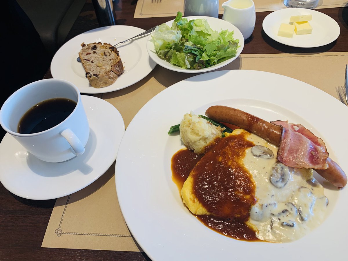 donchan0917's tweet photo. 今朝は
#Briant(ブリアン) さんで
モーニング☺️
パン食べ放題で腹パンです👍
ご馳走さま〜♪ https://t.co/jIcIoSZSXi