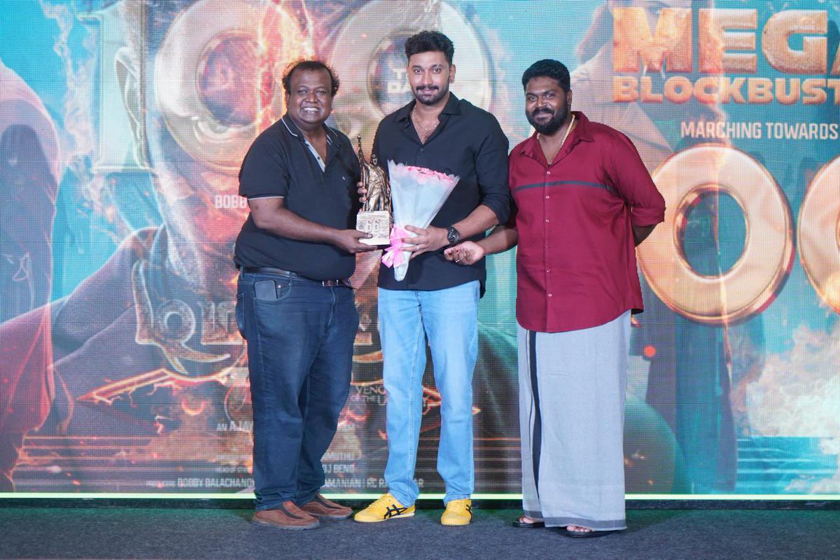 AjayGnanamuthu's tweet image. This could be the Final post for #DemonteColony2 and super happy that it ends this way!! ❤️❤️ Thanks is a very small word I could tell the Universe for making this happen 😇😇 Thanks to God!! Thanks to @arulnithitamil bro for always being there like a pillar ❤️ Thanks to my…