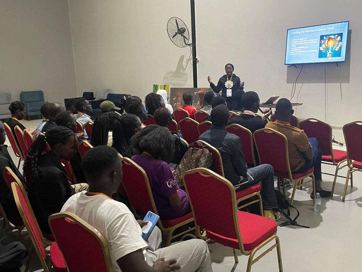 This was Day 1 of #dcug24  🇺🇬We can't wait to see you all tomorrow for more #Android #flutter talks! 🗣
