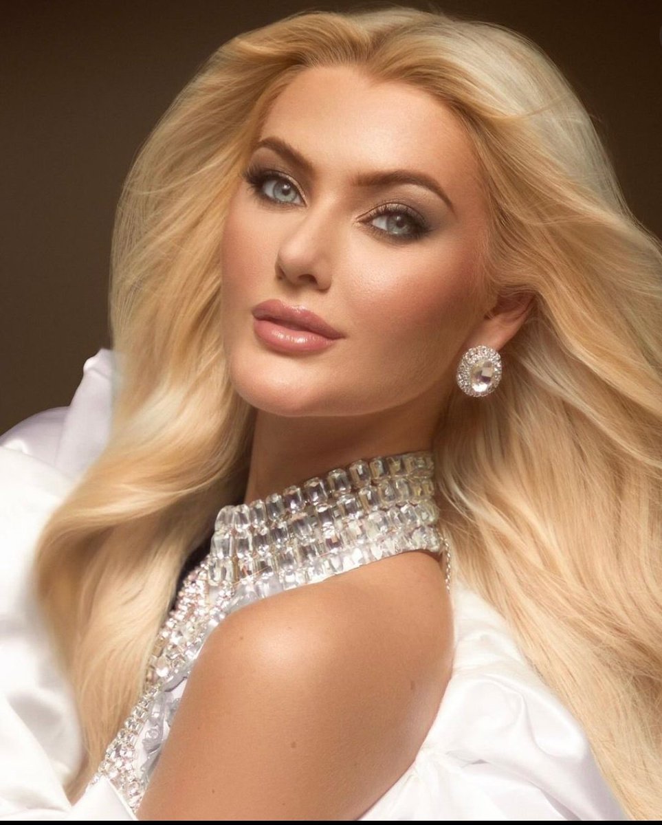 Thuso1Africa's tweet image. Out of 8.2 billion people on earth, the two most beautiful woman in the universe are, Victoria from Denmark, Chidimma from Nigeria.
No DNA just Nigeria