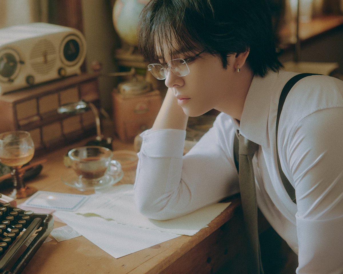 CRAVITY
Single Album
FIND THE ORBIT
⠀
PATHFINDER💫
REMEMBER ver. 세림 (SERIM)
⠀
2024. 12. 05 THU 6PM (KST)
⠀
#CRAVITY #크래비티
#세림 #SERIM
#FIND_THE_ORBIT
#Now_or_Never