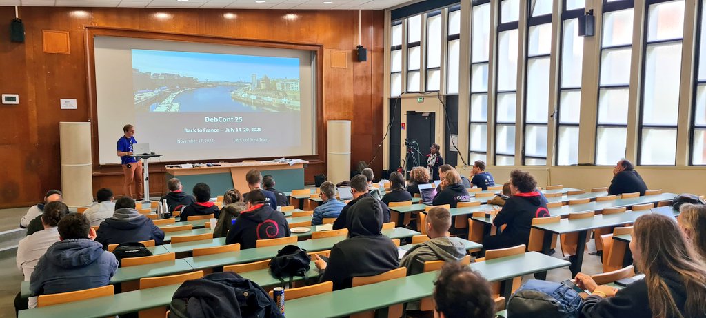 MiniDebConf Toulouse 2024 tweet media