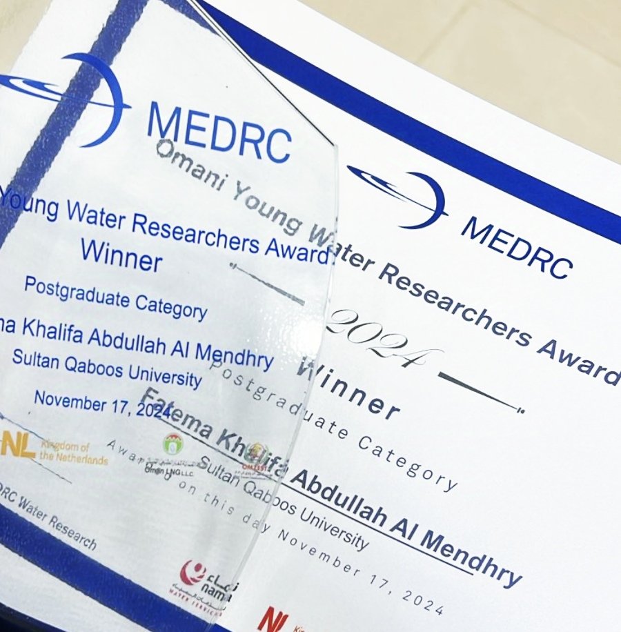 Congratulations to Fatema Al Mandhari for winning the Water Research Award MEDRC, on her work on microbial oil degradation by bacteria 🦠, Well done <a href="/FatmaKM9/">Fatma</a>