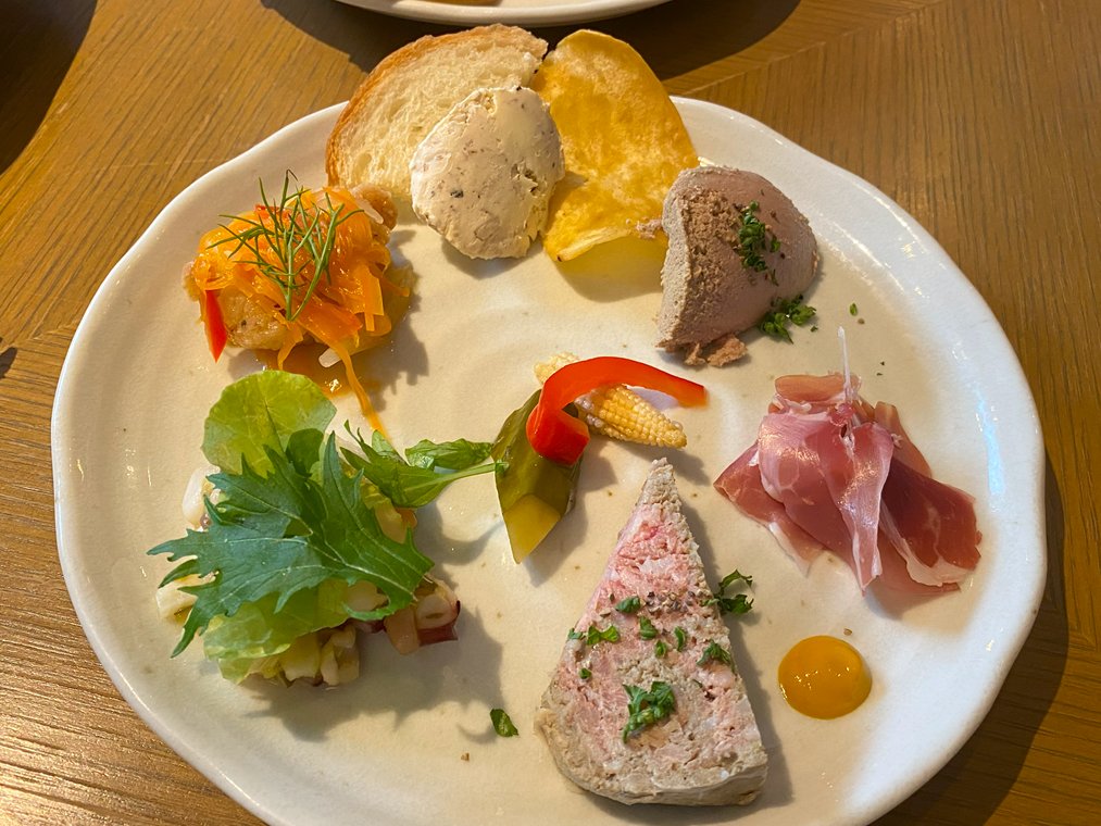 TravelMomos's tweet photo. #福岡 の #薬院 エリアで #昼飲み をしてきました！
#福岡グルメ #博多グルメ #福岡ランチ #core #japan #japantravel #fukuoka #hakata #lunch #일본 #후쿠오카 #하카타 
YouTube動画もぜひご覧ください
https://t.co/PzxEqgxNPb https://t.co/badzWriDbS