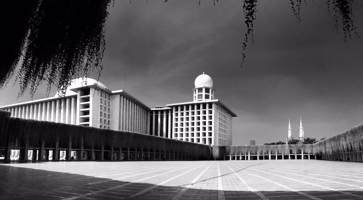 antoudewo's tweet photo. Istiqlal Mosque - Jakarta Indonesia https://t.co/IhVjxIkwJ7