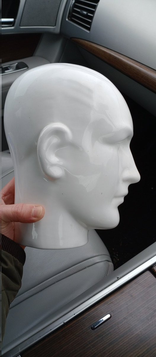 antiquestwins's tweet image. Thought I'd channel my inner @antiquemark today and so I purchased this. No maker's mark unfortunately. 
#antiques #thrifting #bootsale