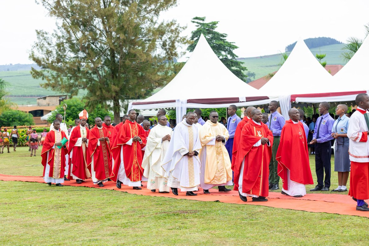 MOKOSAOFFICIAL's tweet photo. Candidates blessing mass https://t.co/XocXg04ic5