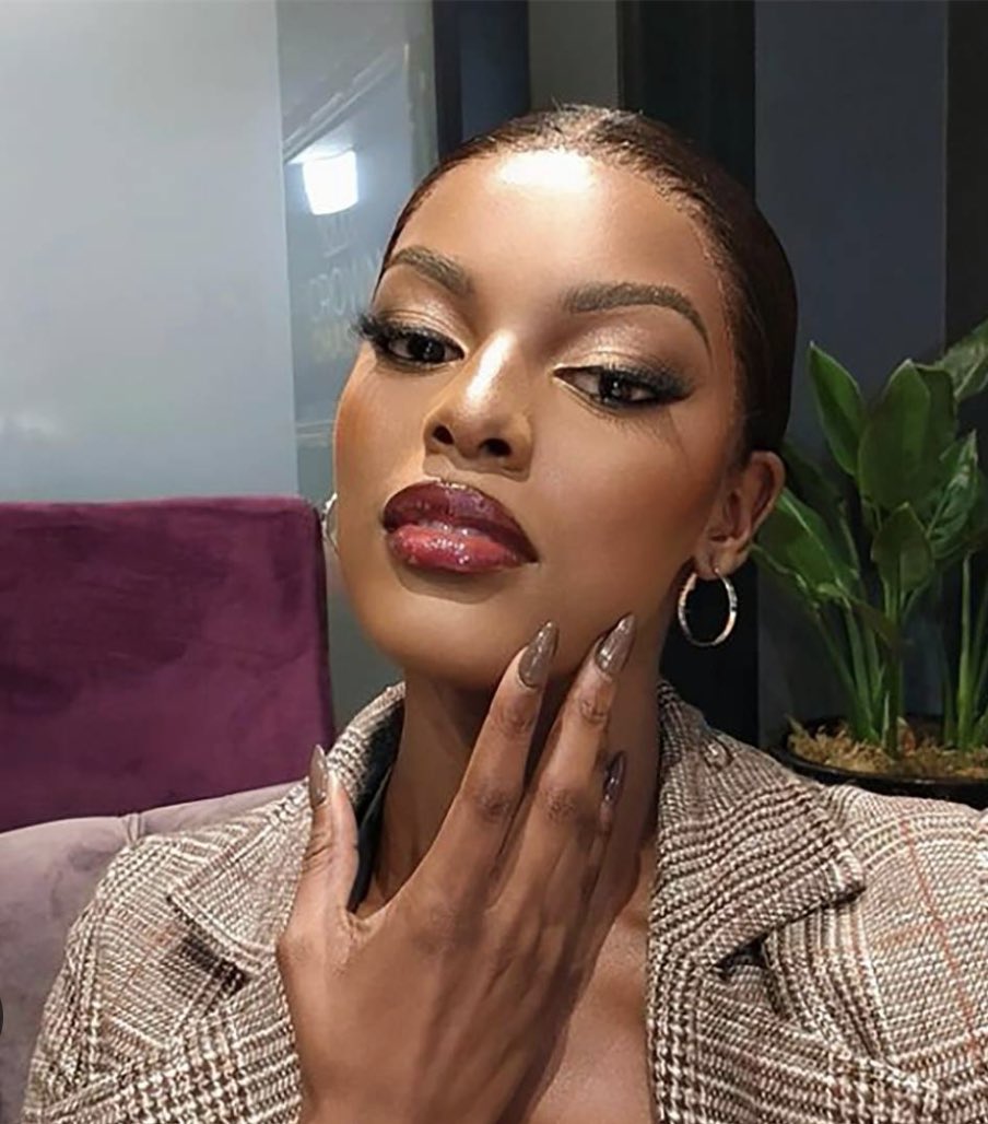 OurFavOnlineDoc's tweet photo. The competition is finally over.
Felicitation to the most beautiful woman in Africa, completely hands down and without any shred of doubt.

Congratulations Miss Universe Nigeria.

Chidimma Vanessa Adetshina 🇳🇬, 
The 2024 Miss Universe 1st Runner-up.

We are all very proud of you! https://t.co/MGvsQrNBpp