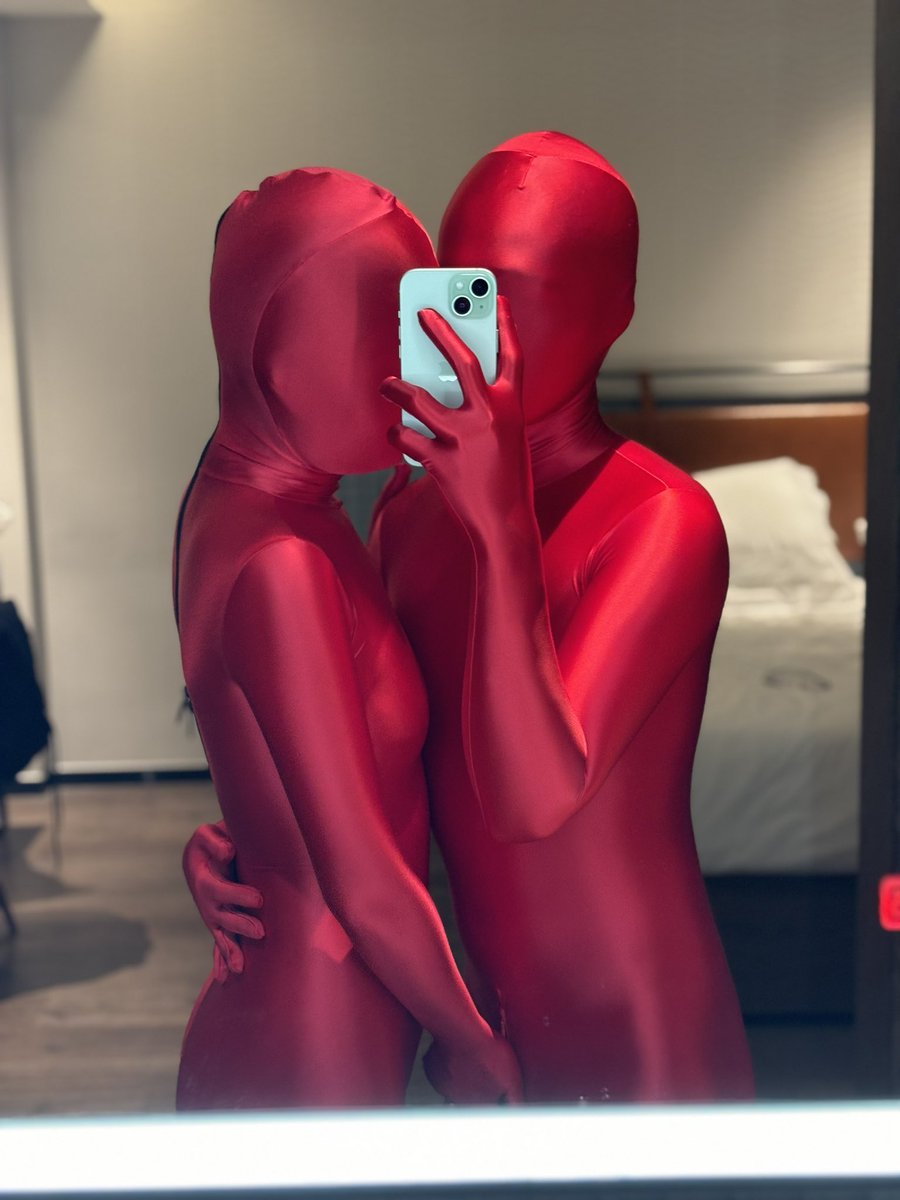 复刻一下🤤 
#zentai
