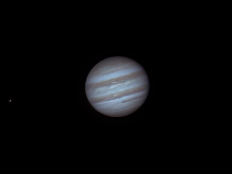 georg_papp's tweet photo. Tried some planetary photography last night with the C6. Focus and collimation ok, the strong wind was not. #jupiter #moon #europa #astrophotography https://t.co/uP1V4OSOsM