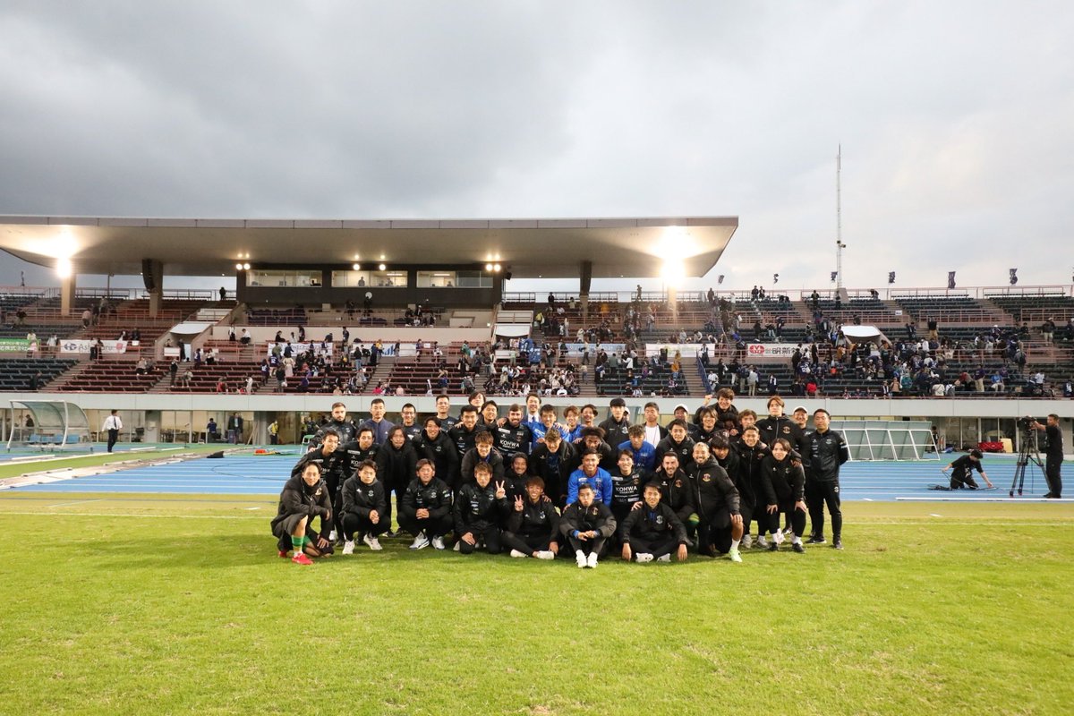 tam1995's tweet image. 最高！

ホーム最終戦勝利！
残留決定！！

皆さんありがとうございました！

#田村亮介
#タム
#奈良クラブ
#サッカー
#Jリーグ
#田村ですぅ