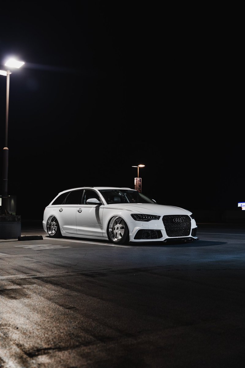 naochi30's tweet photo. New Wheel✨
PP-exclusive crown jewel
#audi #audia6 #audia6avant https://t.co/BoDgMtZS5T