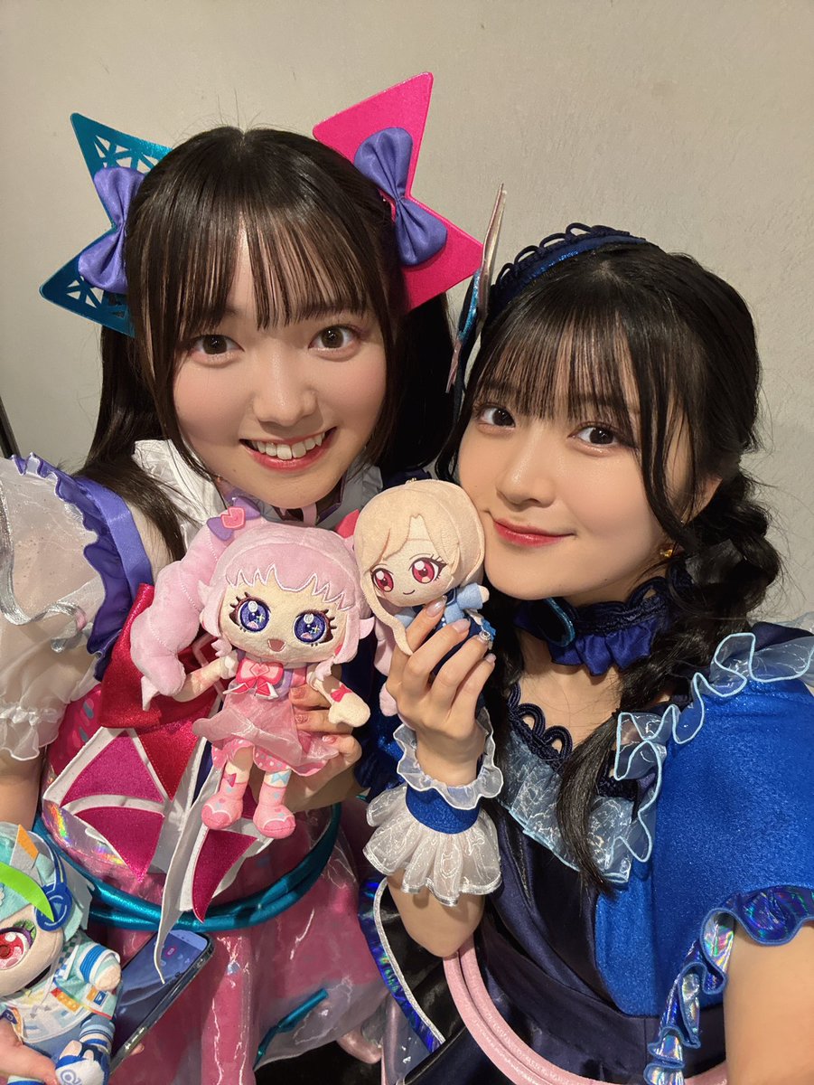 シークレットフレンズ∞の皆さんとお写真撮れました！🩷🩵💛 ソロ曲も