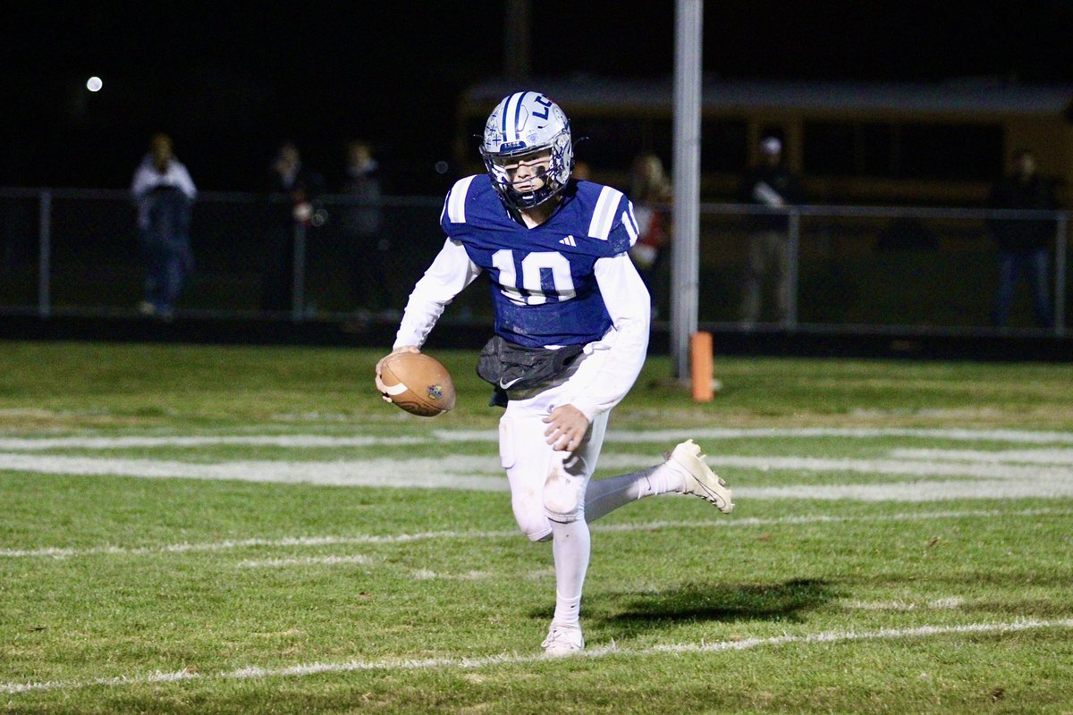 NotJethroTull's tweet photo. Favorite pictures from Friday’s regional championship game. @LCCknightFb https://t.co/aQ5PKti71m