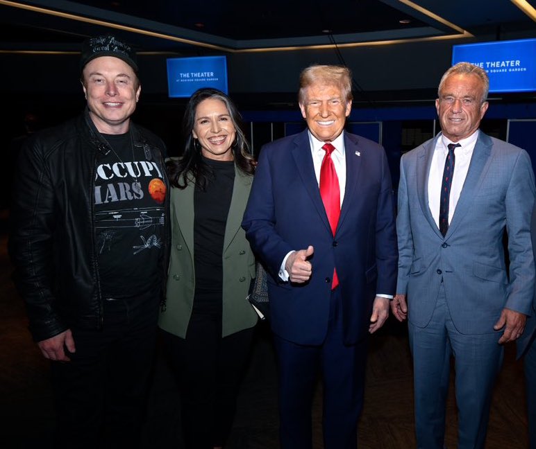 Every single person in this picture used to be a Democrat. Total realignment.