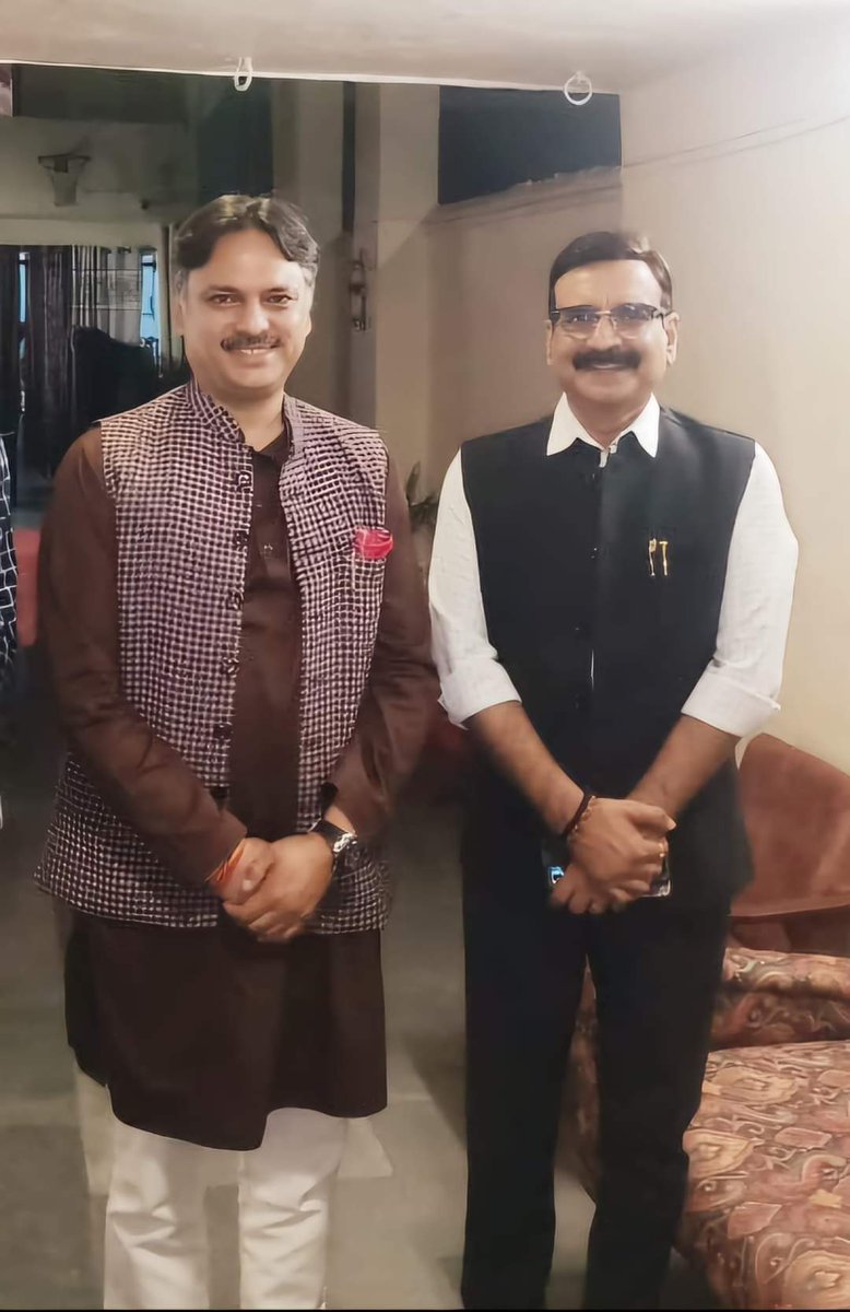 अति लोकप्रिय, पराक्रमी, ओजस्वी, तेजस्वी एवं यशस्वी लखनऊ के माननीय विधायक श्री राजेश्वर जी द्वारा विभिन्न प्रासंगिक महत्वपूर्ण मुद्दों पर चर्चा की गई।
<a href="/RajeshwarS73/">Rajeshwar Singh</a>