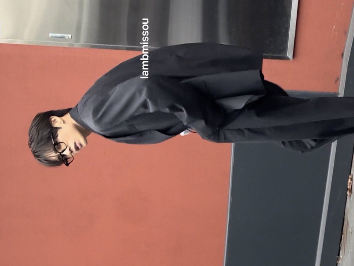 muukkk,, tweet media