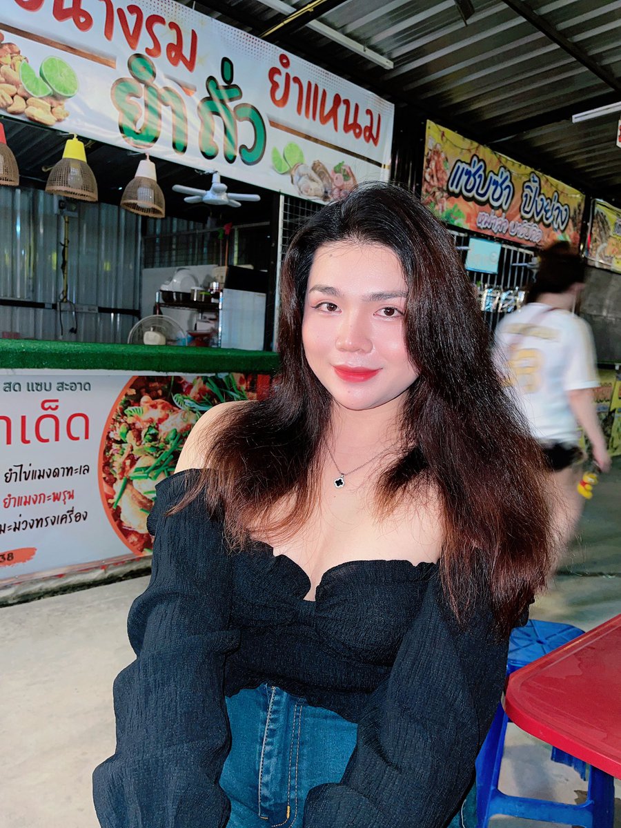 แฟนไม่มี ยินดีให้บริการคะ 😏 #ดอนหัวฬ่อ #พานทอง #หนองกะขะ #อมตะชลบุรี