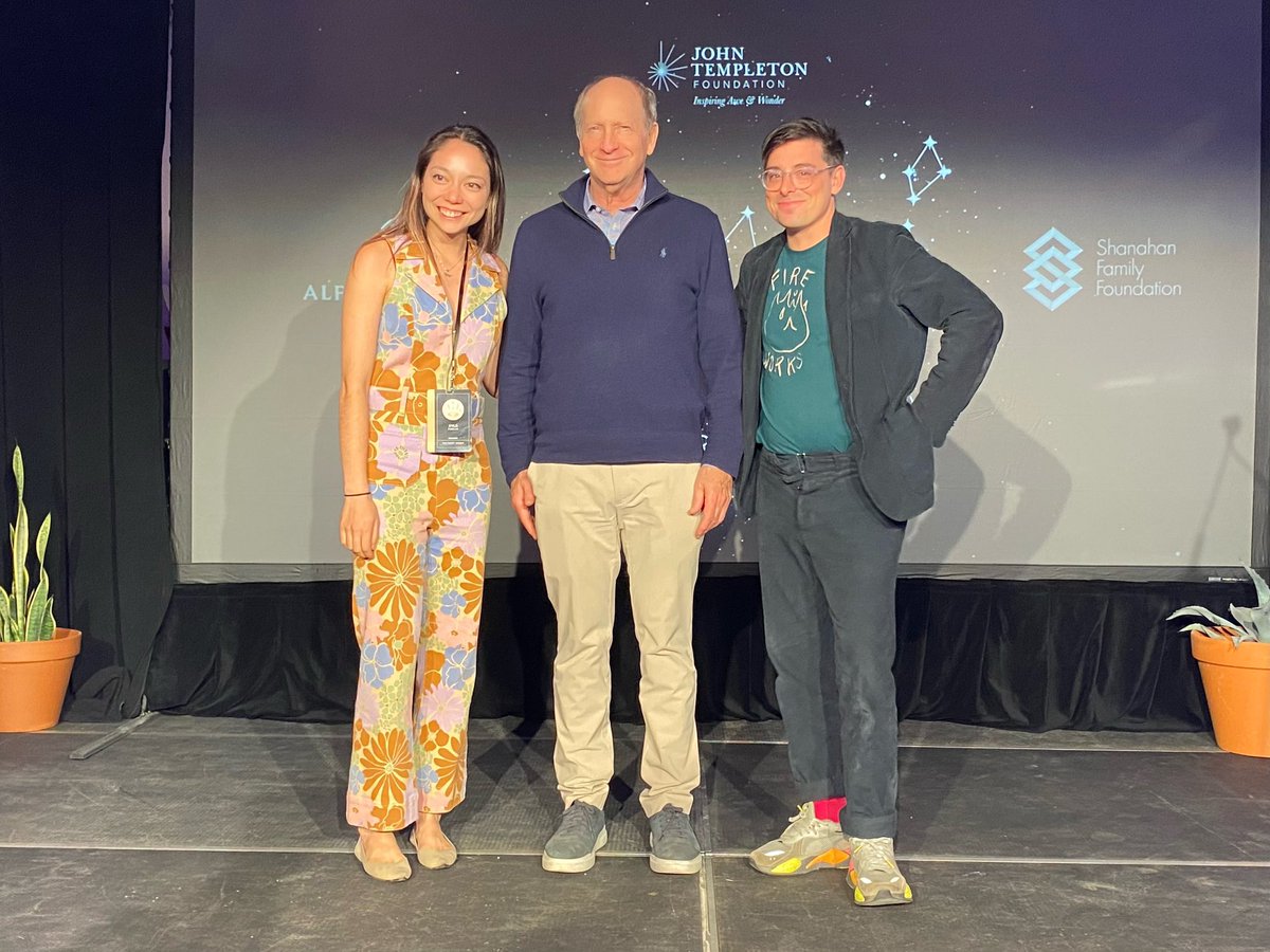 Thrilled to announce the first-ever winners of the <a href="/SloanPublic/">SloanPublic</a> Science Prizes for YouTube at @theI_M_I Fest to support new science-themed content on <a href="/YouTube/">YouTube</a>! Winners were selected by jurors Jonah Nolan, <a href="/NerdyAndQuirky/">Sabrina</a>, <a href="/stephstem/">Stephon Alexander</a>, <a href="/smartereveryday/">Smarter Every Day</a> &amp; <a href="/elaine_sevier/">Elaine Sevier</a>