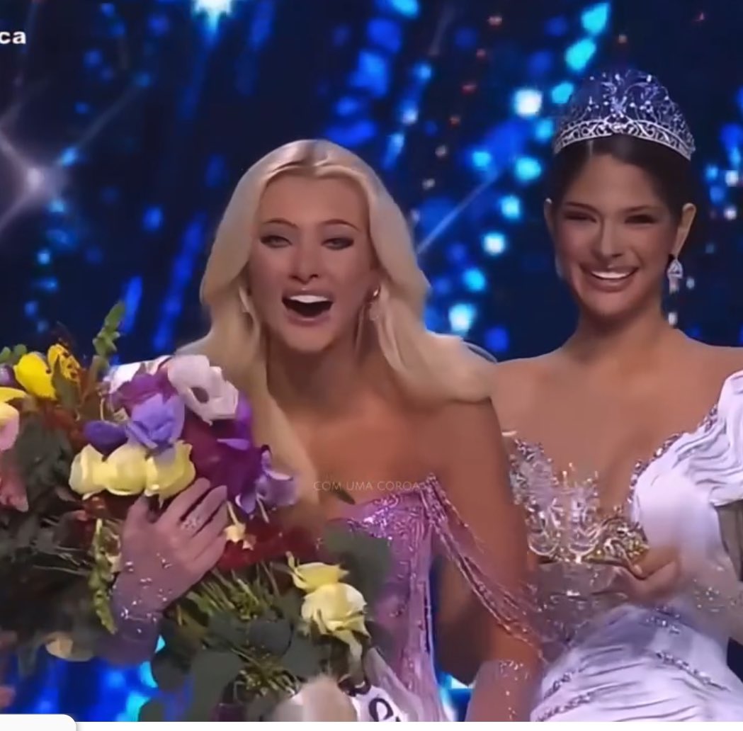 MarceloCarvFr's tweet photo. A nova Miss Universo é mulher, dinamarquesa linda e loira. Certeza que o concurso vai ser cancelado. https://t.co/df1N1UsQWb