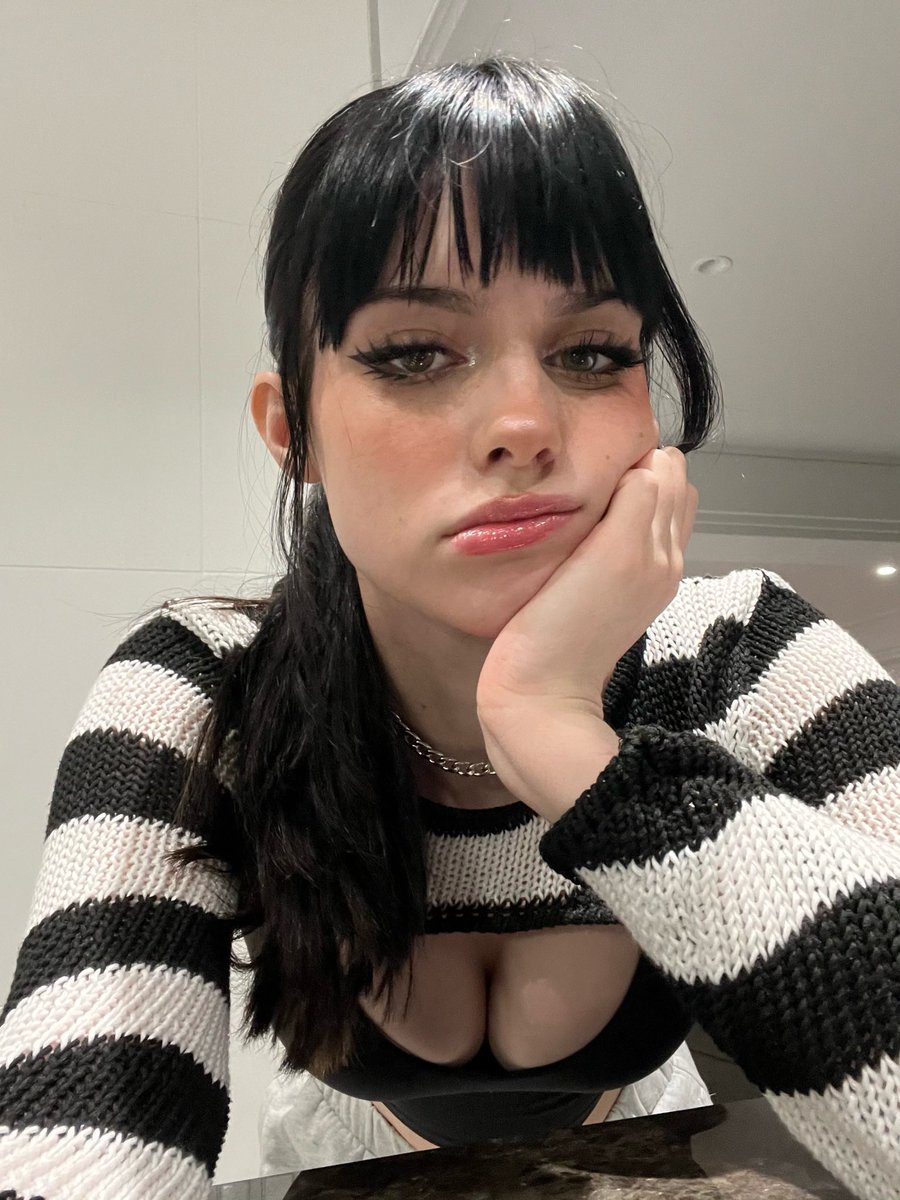 BDAY RT GAME!! 🎉🎉

1 hr 20 mins

5 comments

2/2/2

make me rich for my bday 😁😁