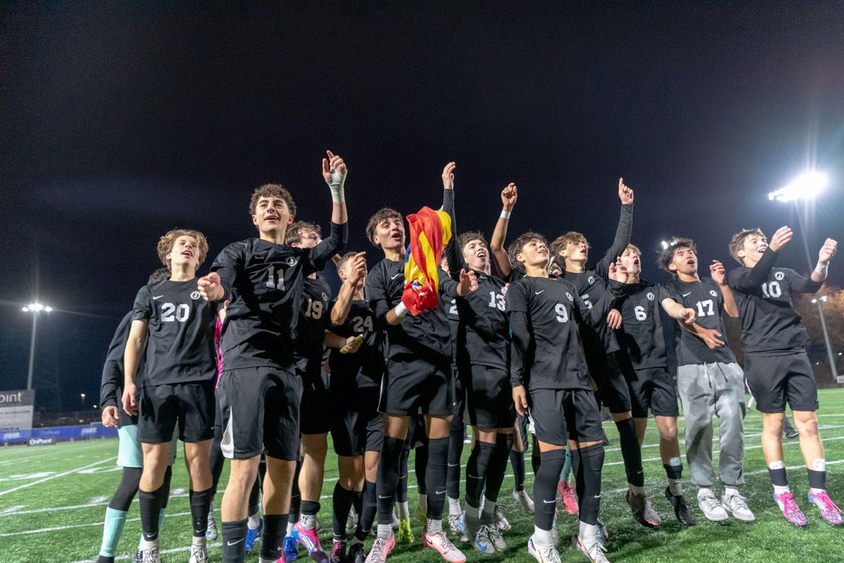 Jesuit High School tweet media