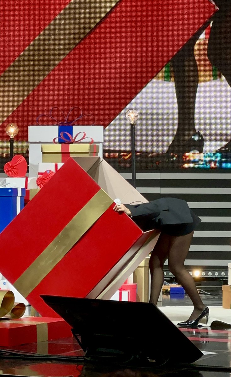 POOKIE IS THIS 🤏🤏🤏🤏🤏🤏🤏 TINY