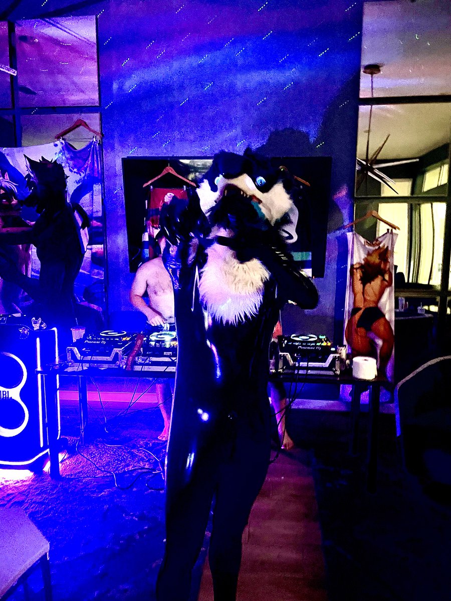 Nebs_Sergal's tweet image. I’m dancing in your nightmares ✨ 

📸: @Kaijufus