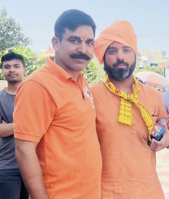 RamTyagiHindu's tweet image. हिंदुत्व के पुरजोर योद्धा, निडर और निर्भीक पत्रकार @KumaarSaagar जी को जन्मदिवस की अनंत अनंत शुभकामनाएं और हार्दिक बधाई 💐

जीवेत शरद: शतम् शतम्, सुदिनं सुदिनं जन्मदिनम् ।
भवतु मंगलम् विजयीभव सर्वदा, जन्मदिनस्य हार्दिक शुभेच्छा: ।।
 
#HappyBirthday #SagarKumar