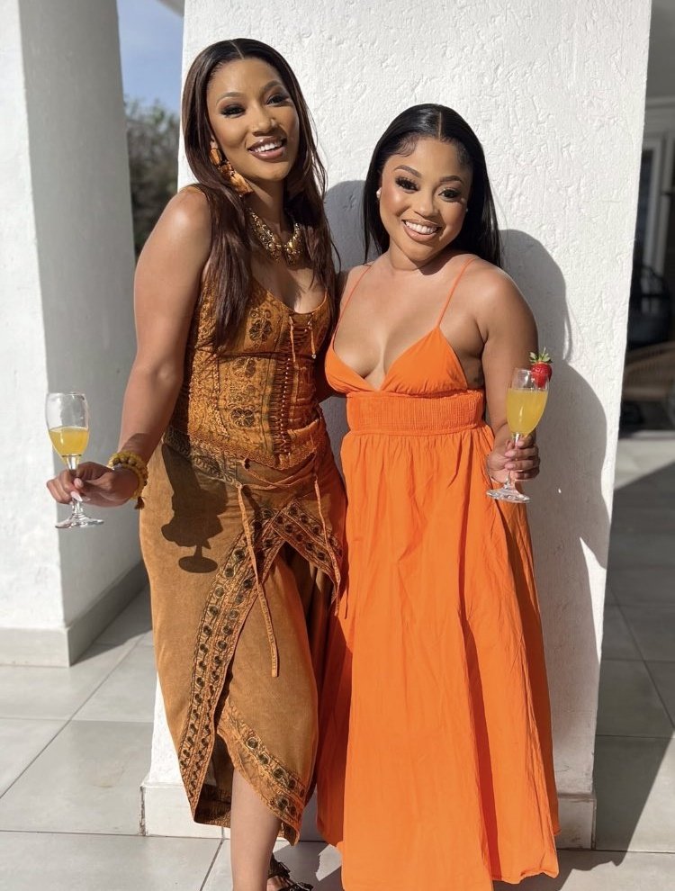 Musa_Khawula's tweet photo. A look inside Cassper Nyovest wife Pulane Mojaki's 31st birthday celebration that Cassper Nyovest's sister Tsholofelo Phoolo ain't bother to attend as she decided to spend the day with Cassper Nyovest's ex-girlfriend Thobeka Majozi. https://t.co/iaiZAHTdRk