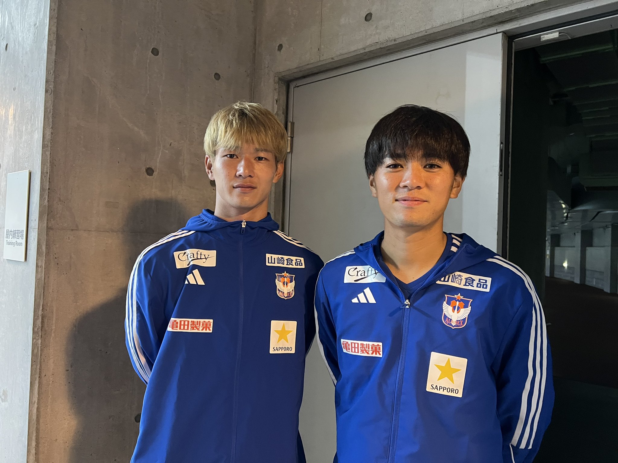 アルビレックス新潟　長倉幹樹選手　キーホルダー　クッション アルビレックス新潟 グッズ担当 on X: 