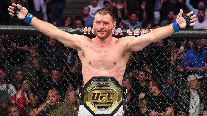 CroatianSoccer's tweet image. 🇭🇷💪🏻 UFC Heavyweight GOAT Stipe Miocic retires from fighting after 3rd Round TKO loss to Jon Jones Saturday night in New York City. 

Thank you Stipe for carrying the Croatian flag in the UFC. Thank you for being our champion. Thank you for showing the next generation that hard…