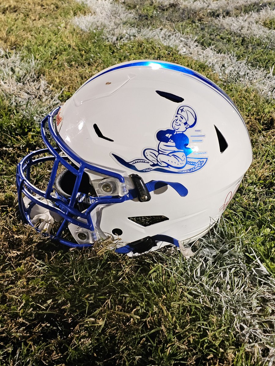 Stewnator_9's tweet photo. Bagdad Sultan's come up short in the 1A state championship game tonight. Very good effort, proud of our players! #sultanpride https://t.co/NJXrwAqqzy