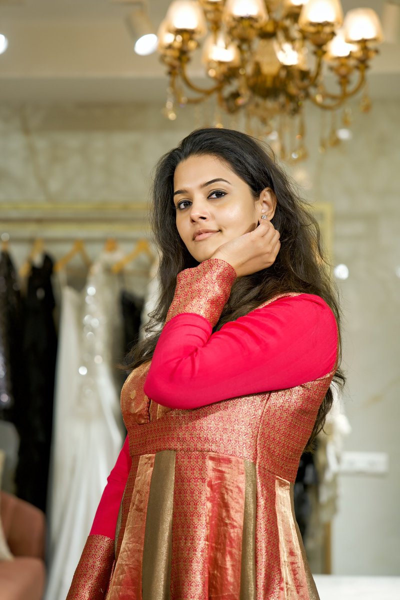 Swathishta krishnan tweet media