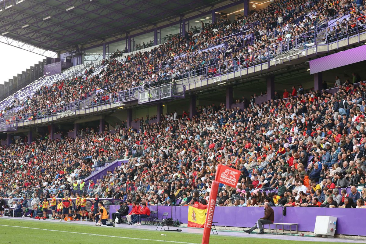 España ayer dio una muy buena imagen al mundo. Es verdad que los frikis del rugby patrio podemos poner (somos muy pesados) pegas al fin de semana. Pero el resto del mundo se va a quedar con una imagen. ESTA: