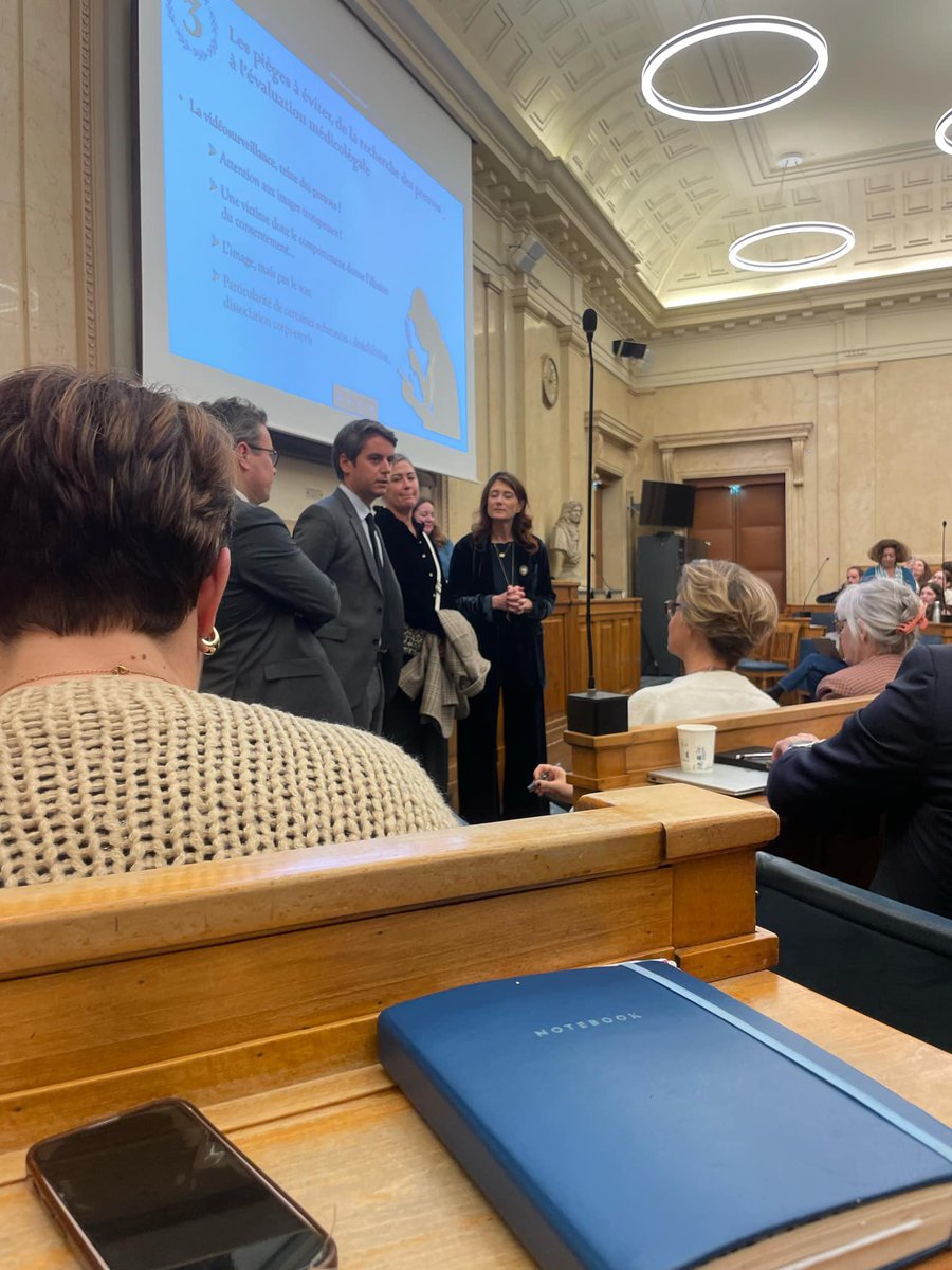 Merci à @lamaisondfemmes pour cette journée essentielle ! L'<a href="/ANESF_FR/">ANESF</a> a pu assister à des échanges cruciaux sur les violences, la soumission chimique et l'accompagnement des victimes. Se former sur ces sujets est vital pour être des futurEs professionnelLEs éclairéEs et engagéEs.