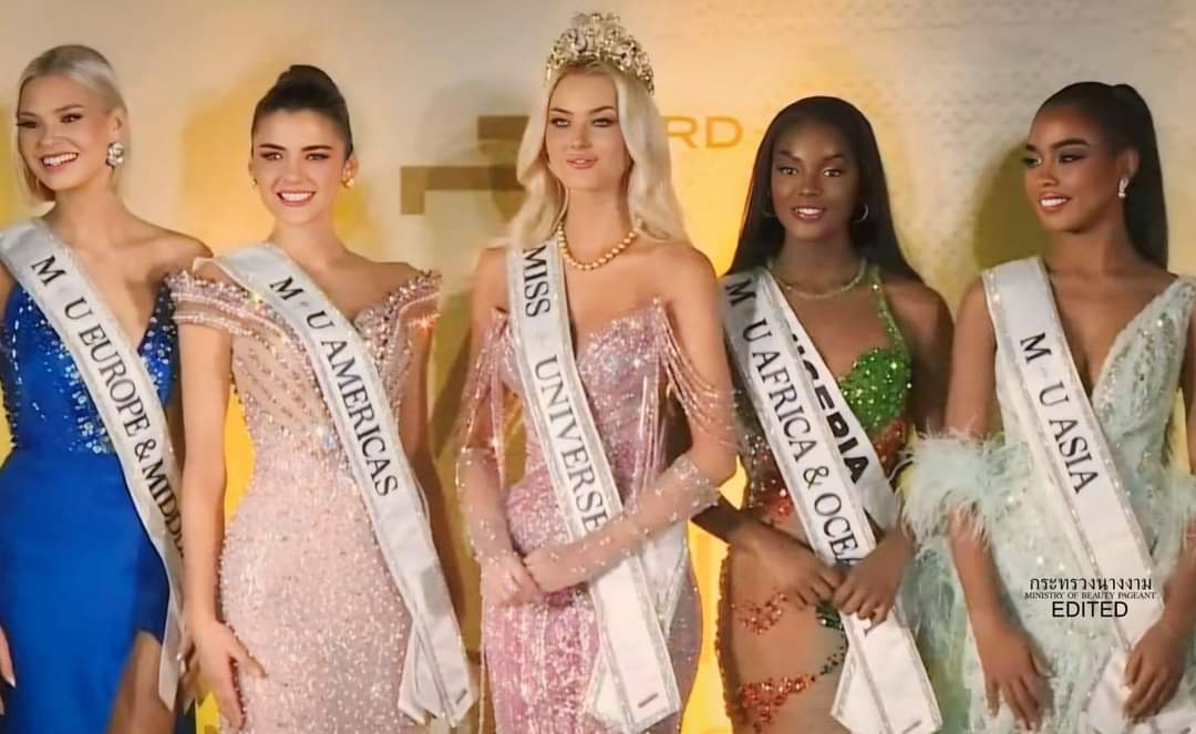 summerky0330's tweet image. อันนี้น่าโกรธมากกว่าเดิมอีกกก เอาคนตกรอบมาเป็นควีปทวีป แล้วถ่ายรูปรวมกับคนมง ส่วนTop5 กลับโรงแรมอ๋อหรอวะ เฮดขึ้นสร้างขึ้นเนอะสู พักกกกก
#MissUniverse2024
#MissUniverseThailand2024
#HelloOpalHellouniverse