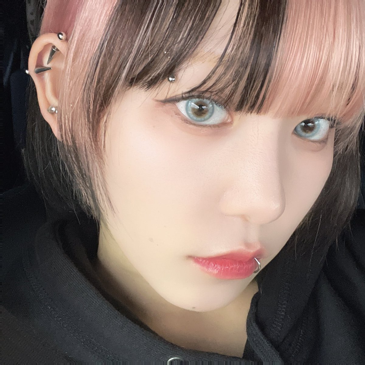 ByMiku_official's tweet photo. ピンクでした🩷 https://t.co/UmVFkQ54c3