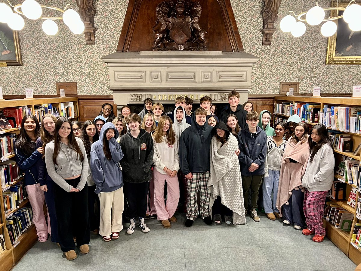 FettesCAS's tweet image. Challenge completed!!! These students stayed up all night to raise money for Rock Trust! A massive well done to all of them for their efforts with the various fundraisers and for managing to stay awake! 👏👏👏 @Fettes_College @RockTrust_tweet
