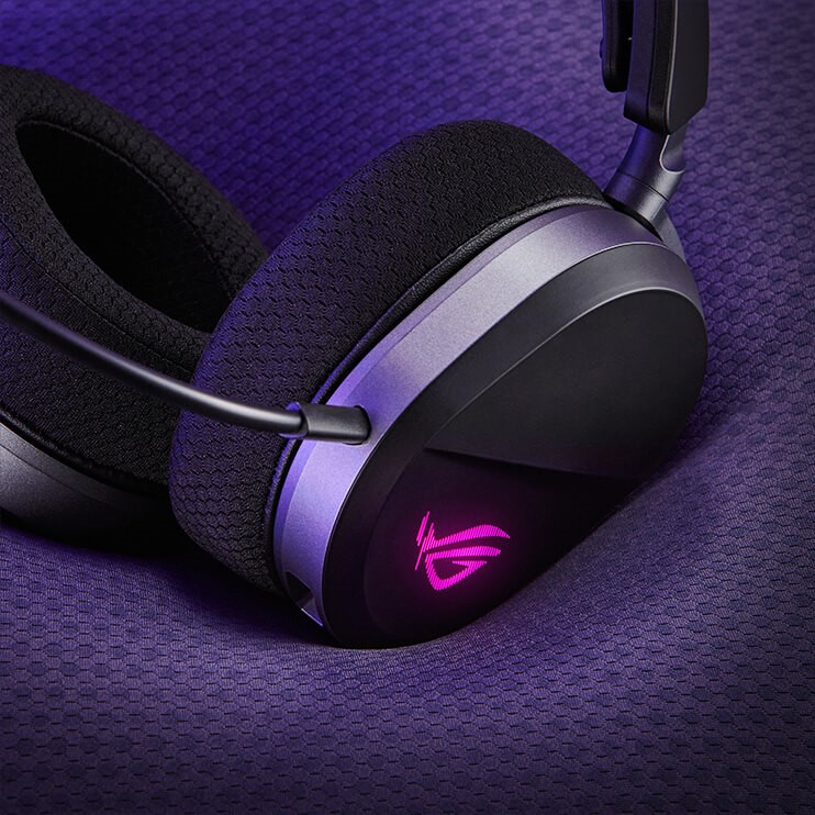 asusrogph's tweet photo. 🎧Heyy, it's your gaming bestie!
#ROGPelta:
✅309g lightweight comfort
✅3-lvl adjustable elastic headband
✅Breathable mesh ear cushions
😎
#pcgaming #audio #ROGPCGamingHeadset #ROGWirelessGamingHeadset https://t.co/BoPdAlzB46