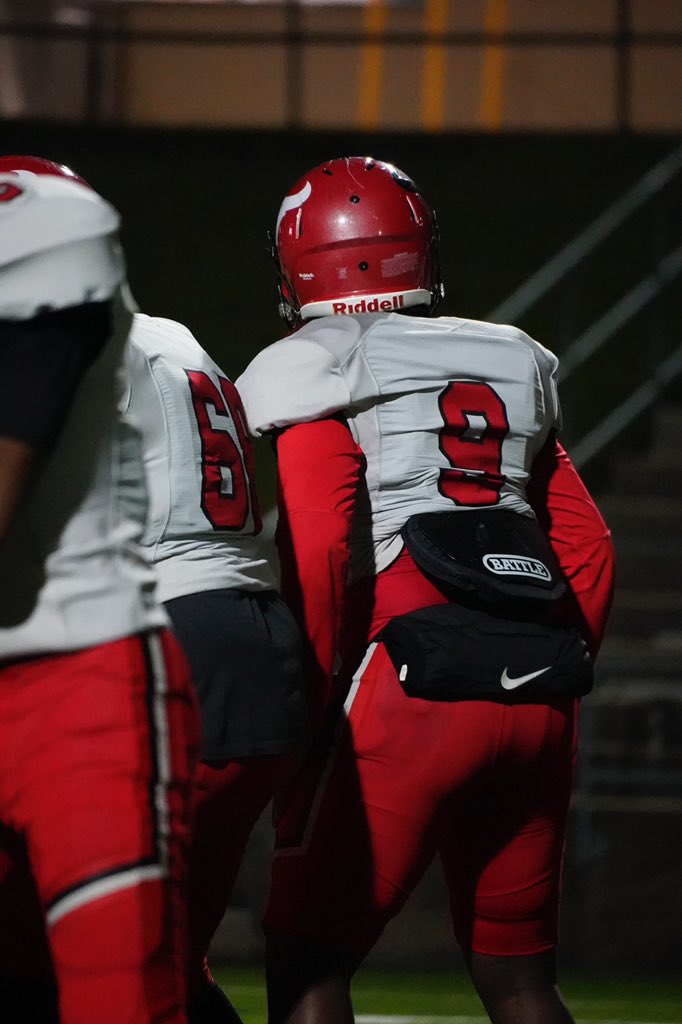 #PRIDE AFTER A GREAT SEASON WITH 2025 I WILL LIKE TO SAY THANK YALL FOR ALL THE MOTIVATION YALL GAVE ME AND TIPS ON HOW TO BE GREAT AT THIS FOOTBALL STUFF LOVE YALL BOYS! I STILL GOT 2 MORE YEARS TO GO #2027
<a href="/JayBenson75/">Jayden Benson</a> <a href="/timtap_/">Timothy Taplin</a> <a href="/cantguard6ixx_/">Avery Lazard 6'3 ATH</a>