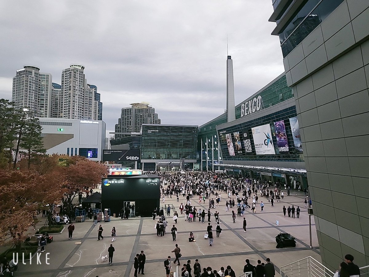 사람 너무 많은데요?? 우찌 찾아