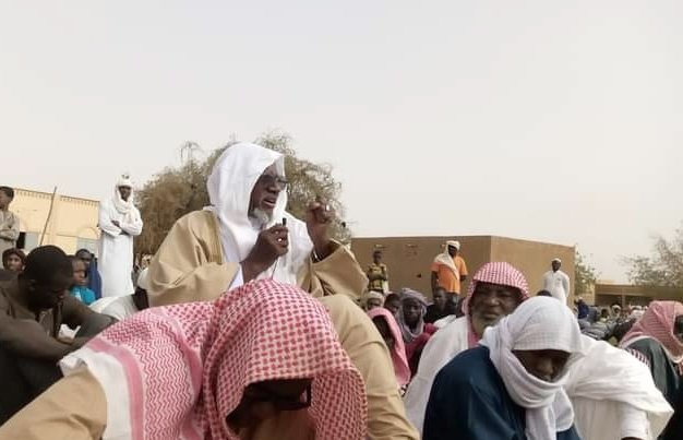 #Gao : L’Imam Oumar Almahamdi dit Alfa Oumar, figure emblématique et incontournable et une des personnalités les plus respectées de la région, s’est éteint ce matin à l’hôpital de Gao. Sa disparition est une immense perte pour la région de Gao.
