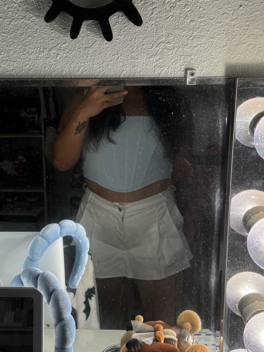 bby_ten's tweet photo. each year that goes by, the lazier my costumes get :] cinnamoroll, raven, kim possible https://t.co/Ym3z8LfB2A