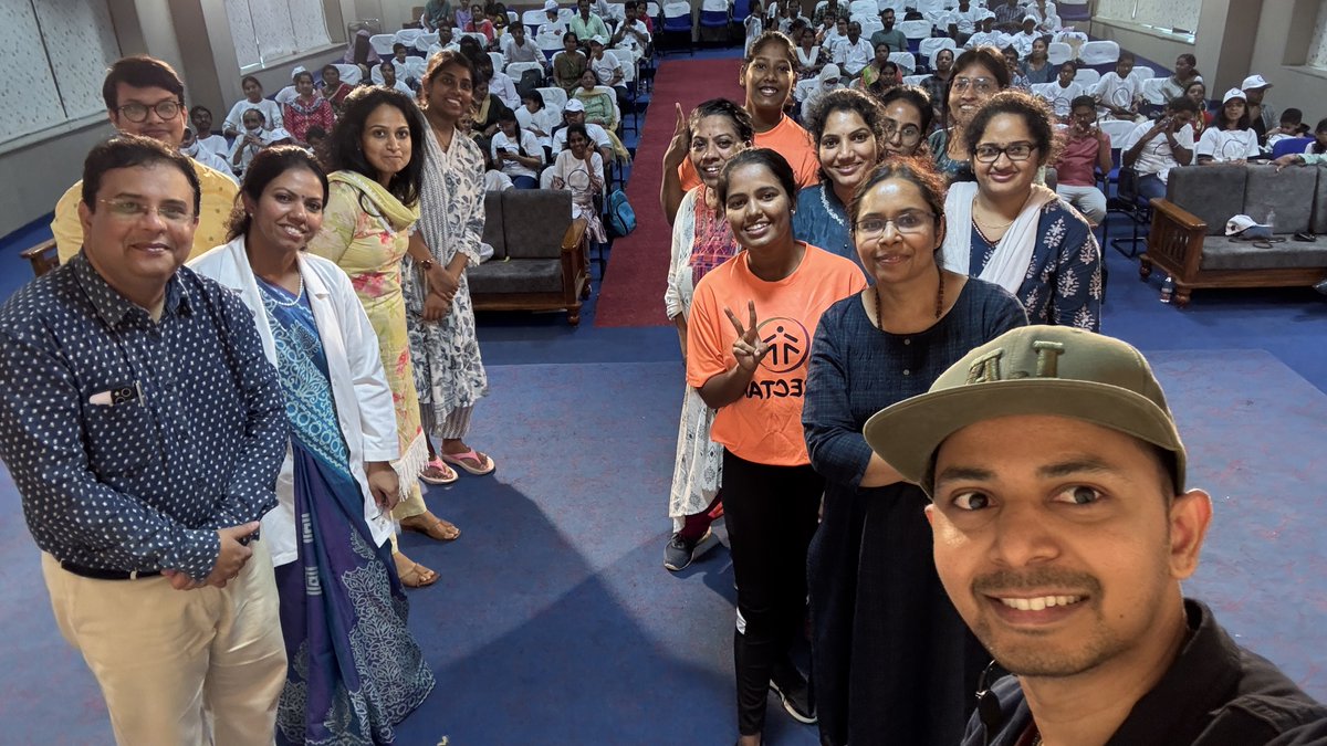 raffiqshaik_vf3's tweet photo. We celebrated Children’s Day in style!
We were honored to spread joy and positivity through our FrecTaa Dance Therapy session at NIMS, organized for both children and doctors on World Diabetes Day.
#x @Vitamin_F3 #frectaa #frectaadancetherapy #hyderabad #india https://t.co/cj9SUfUMPQ