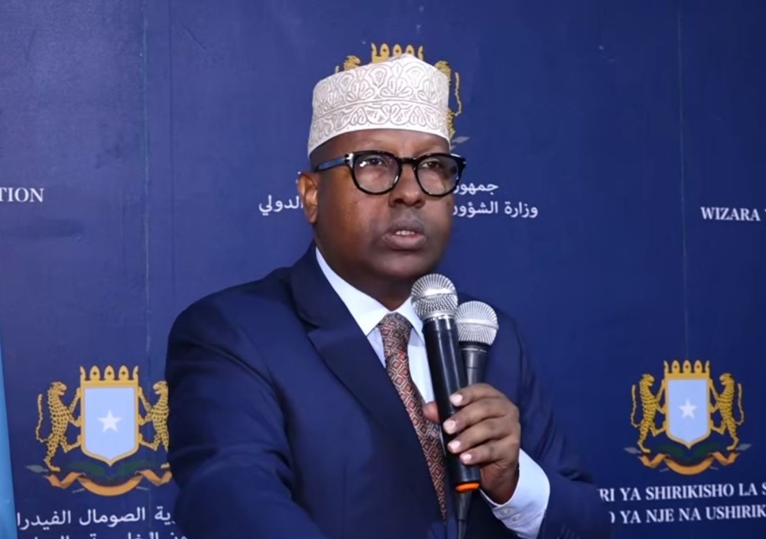 Regardless of our political differences,I must acknowledge that his strong commitment to safeguarding Somalia's unity &amp; national sovereignty is admirable &amp; merits our support.Defending Somali unity is not about personal feelings;it is a matter of principle &amp; constitutional duty.