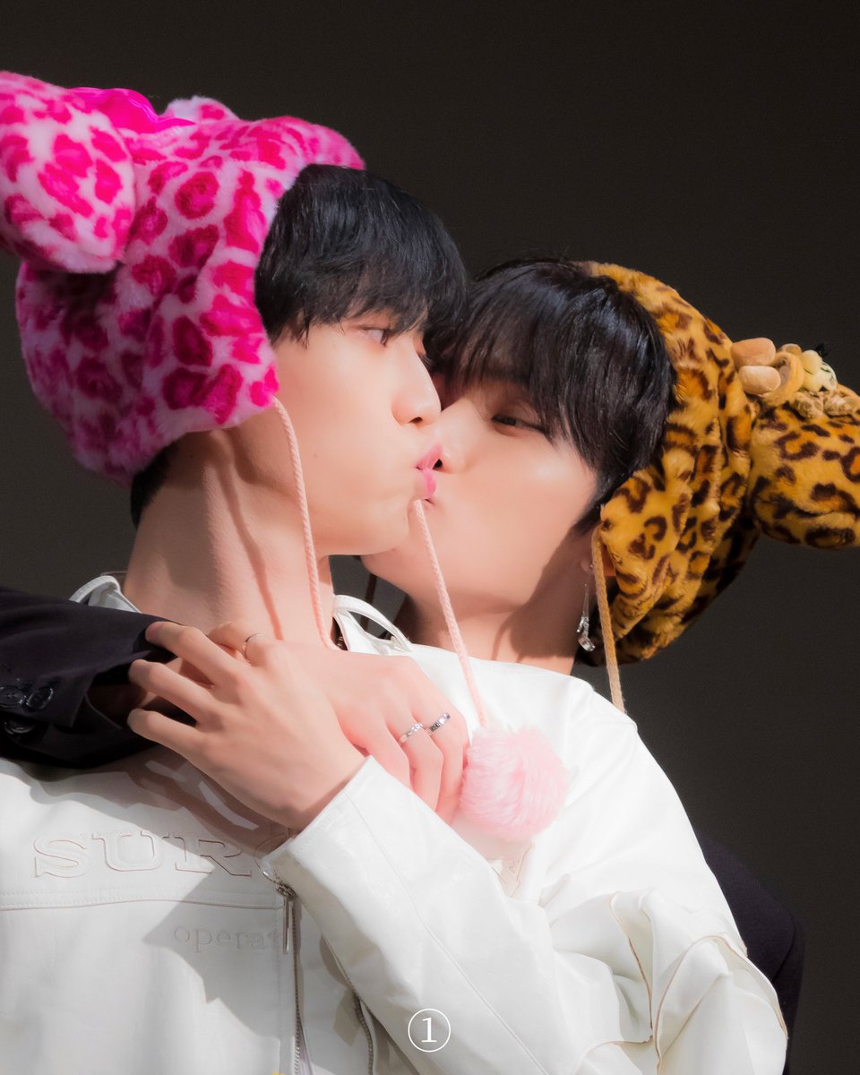 241115 포토이즘샵

#EPEX #이펙스 #YEWANG #예왕 #서예왕 #JEFF #제프