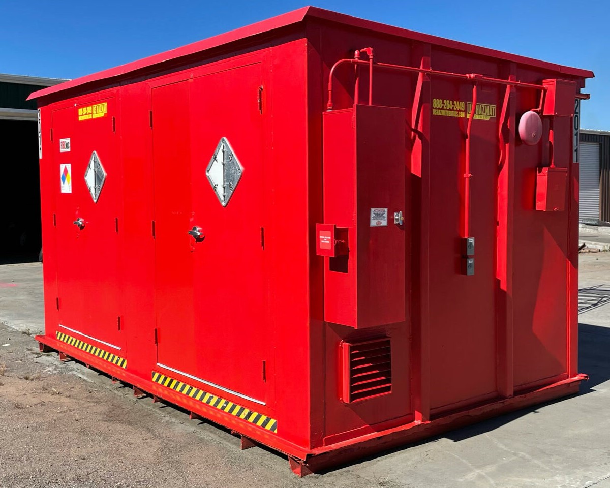 ushazmat's tweet image. Flammable Material Storage: Safety First! 🔥

Storing hazardous materials? Follow OSHA guidelines for safe flammable storage. Our steel lockers ensure compliance and protection! Contact U.S. Hazmat Rentals today! haz.rent/RdrWFy

#FlammableStorage #HazmatRentals